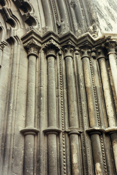 Vorschaubild Halberstadt, Dom, Westportal, re. Gewände (Foto von 1979)